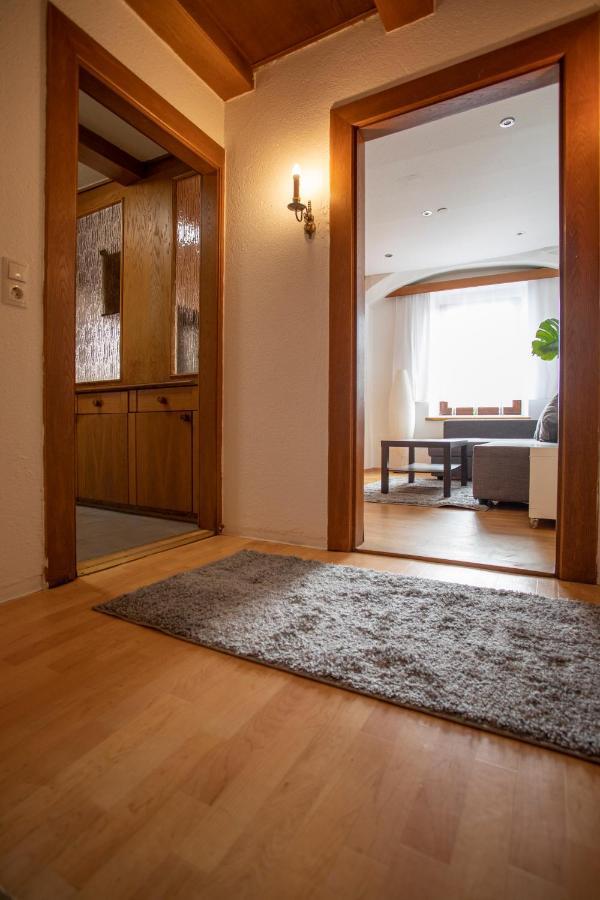 Traditional Old Town Apartment Галль-ін-Тіроль Екстер'єр фото