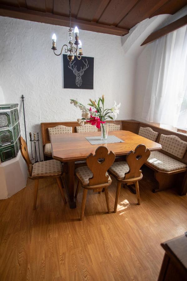 Traditional Old Town Apartment Галль-ін-Тіроль Екстер'єр фото